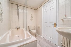 Photo 30- click for photo gallery